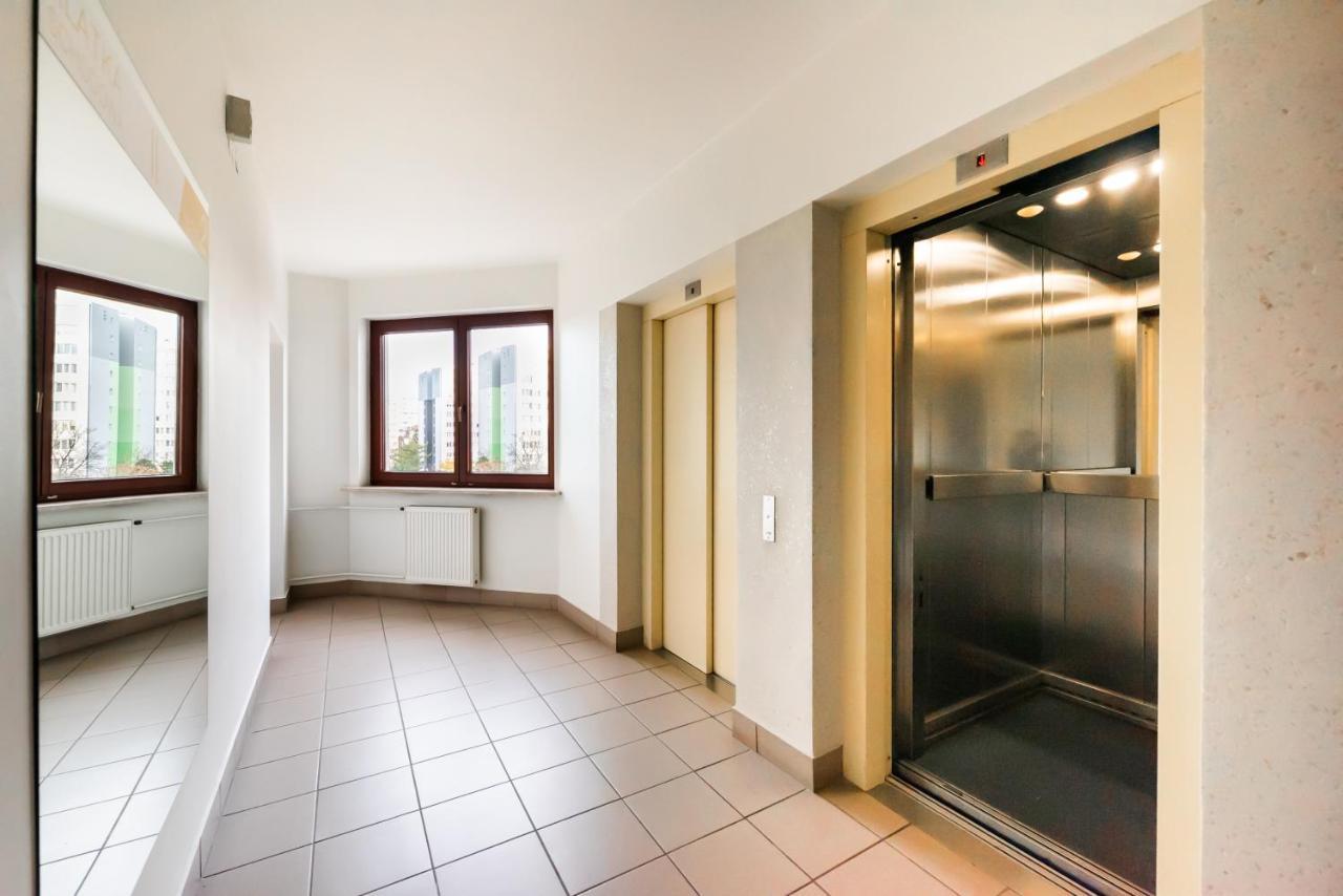 Woronicza Homey Wooden Apartment Варшава Екстер'єр фото